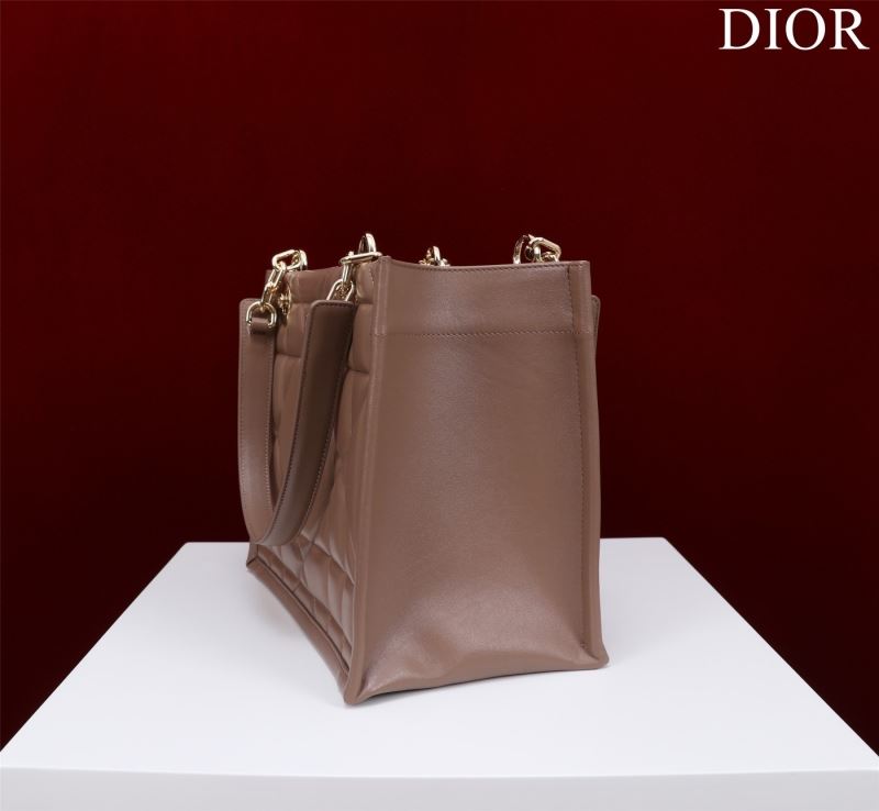 Dior Shopping Bags